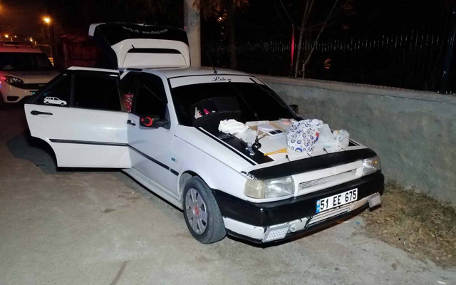 Aksaray'da uyuşturucuyla yakalanan şahıs hassas terazi için 'annem istedi' dedi - Resim: 0