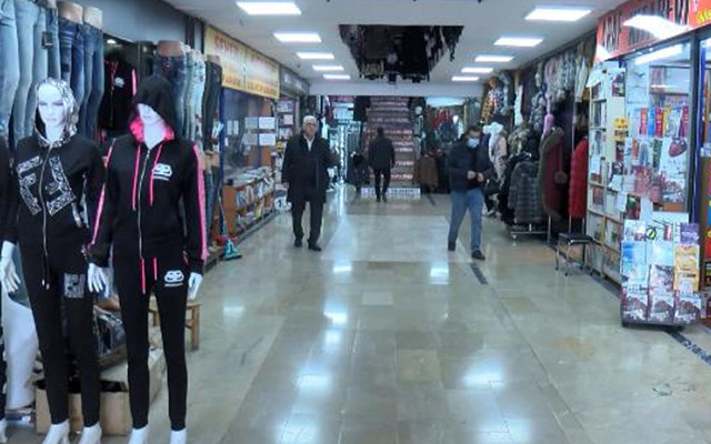 Fatih'te para transfer merkezinde susturuculu silahla dehşet saçtı: Benimle irtibata geçtiler... - Resim: 0