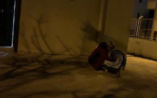 Gaziantep'te kan donduran olay! Bebeğinin yanında karnından vurulmuş halde bulundu - Resim: 0