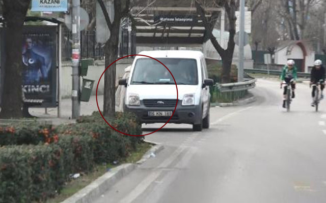 Bursa'da kısıtlamada fuhuş pazarlığı yapan kadına 3 bin 577 TL ceza - Resim: 1