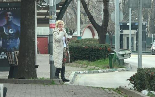 Bursa'da kısıtlamada fuhuş pazarlığı yapan kadına 3 bin 577 TL ceza - Resim: 0