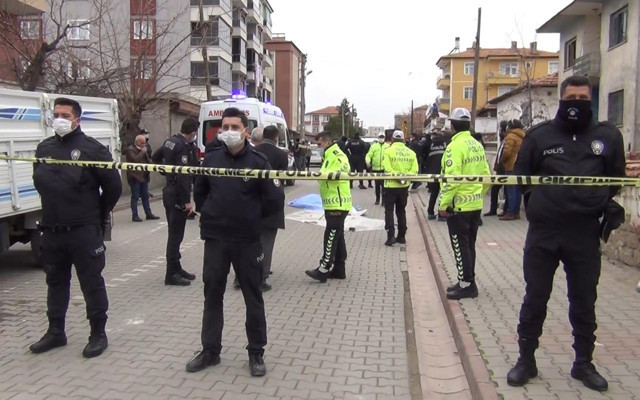 Kırıkkale'de minibüsün altında kalan 6 yaşındaki Samet feci şekilde can verdi - Resim: 2
