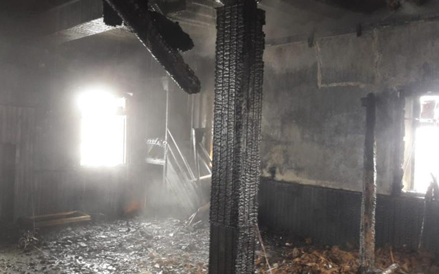 Kahramanmaraş'ta yangında kullanılamaz hale geldi! Camideki Kur’an-ı Kerim'ler yanmadı - Resim: 1