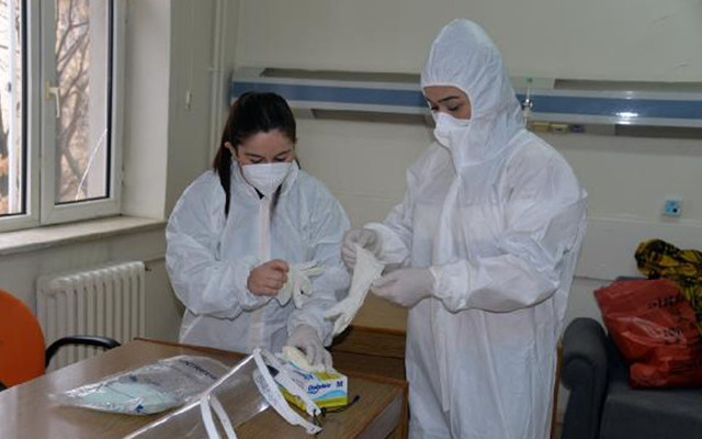 Bingöl'de hemşire astım hastalığı olmasına rağmen koronavirüsü iki kez yendi - Resim: 1