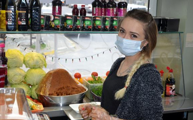 Avcılar'da çiğköfteci kadına büyük şok: Müşteri gibi geldi telefonu çaldı - Resim: 2