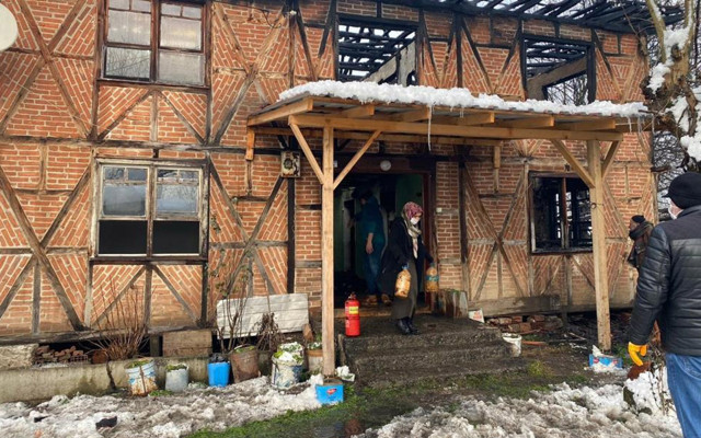 Düzce'de iki katlı evde yangın çıktı sebebine kimse inanamadı - Resim: 1