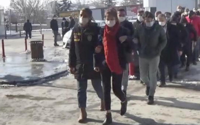 Eskişehir'de SGK'yı zarara uğrattılar! 'Sahte sigortalı' operasyonunda 26 gözaltı - Resim: 2