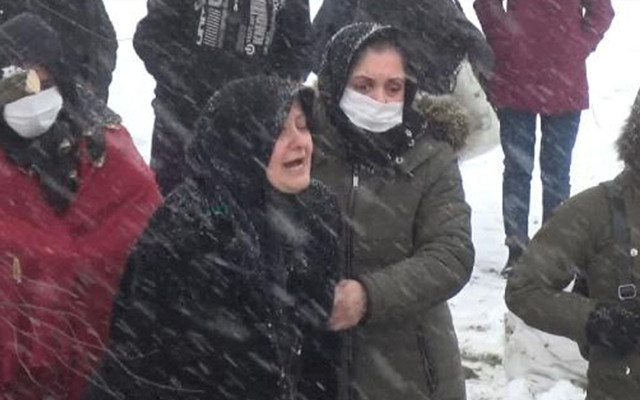 Trabzon'da 1 haftada aynı aileden 3 kişi koronavirüs nedeniyle yaşama veda etti - Resim: 2