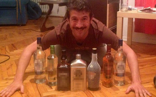 Bursa'da babası için yaptırmıştı! Hayatını kaybeden oyuncu o mezara defnedildi - Resim: 1