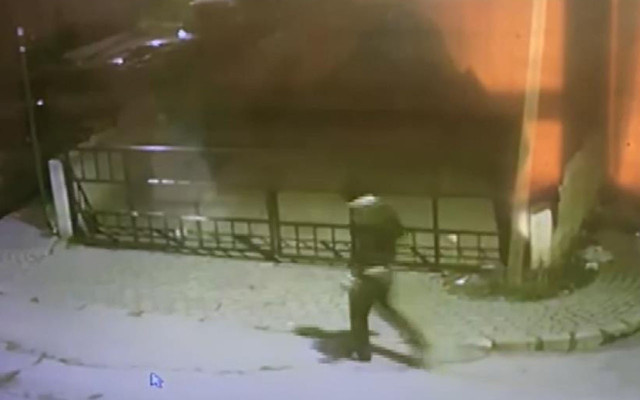 Bursa'da 200 bin liralık altınları çalındı! Uyuyan anne ile oğlu sabah şoke oldu - Resim: 1