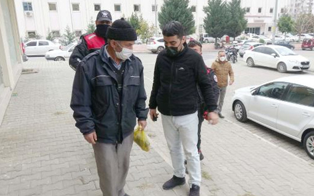 Görüntüler Kemal Sunal'ın filmini hatırlatmıştı! Çiftçinin 'şifalı' karışımı başını yaktı - Resim: 2