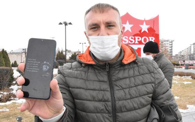 'Çay var içersen' sözü Aşık Veysel'e mi ait? 'Çorap hikayesi' de meğer gerçek değilmiş - Resim: 1