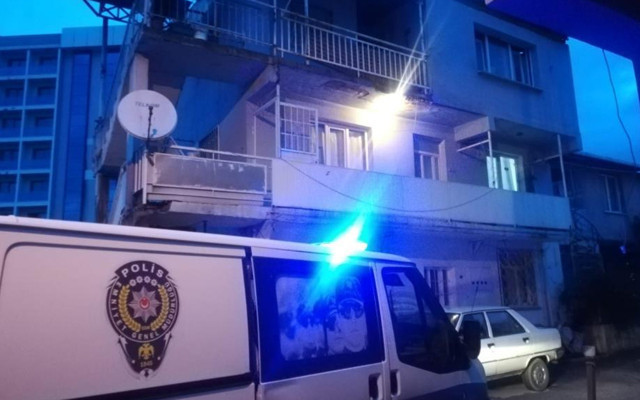 İzmir'de yaşlı adamın karısına yaptığı vahşet! Baltayla kafasına vurdu - Resim: 0