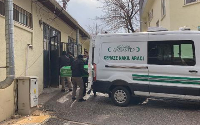 Cinayet mi intihar mı! Gaziantep'te baba evine yerleşen genç kadın öldü - Resim: 0