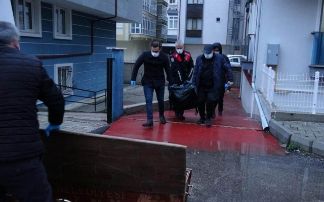 Isparta'da 2 gündür haber alınamıyordu! Emekli eczacı kaldığı apartta ölü bulundu - Resim: 0