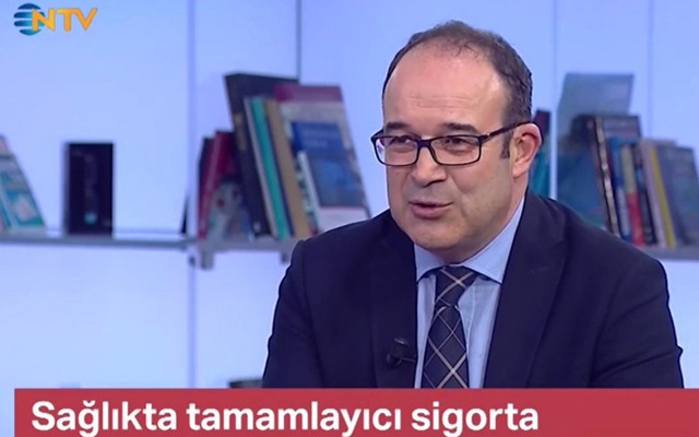 Konya'da bariyerlere saplanan otomobilde Prof. Dr. Kadir Okhan Akın öldü kızı yaralandı - Resim: 2