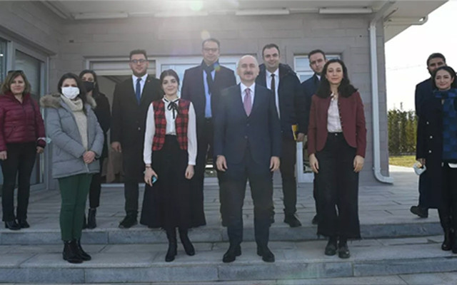 Adil Karaismailoğlu'ndan 'Kanal İstanbul' açıklaması: 2021'de ilk kazma vurmak için çalışıyoruz - Resim: 0