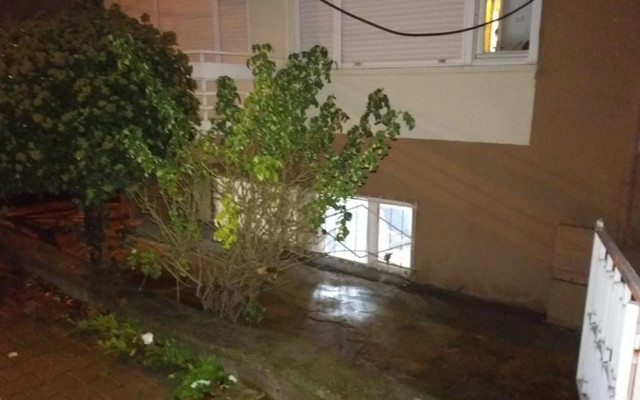 Balıkesir'de korkunç olay! Başına poşet geçirilmiş ve boğazı kesik halde bulundu - Resim: 1