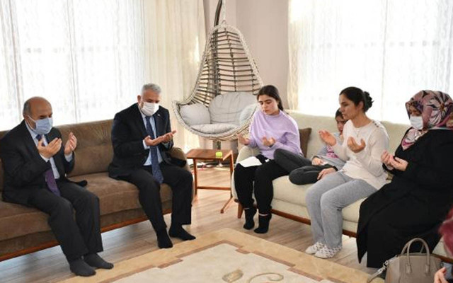 Suriye'de el yapımı patlayıcının infilak etmesiyle 1 asker şehit düştü - Resim: 0