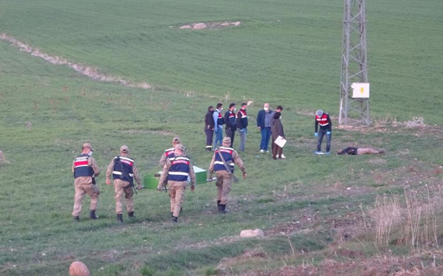 Adıyaman'da elektrik kablolarını çalmak isteyen bir kişi akıma kapılarak öldü - Resim: 0