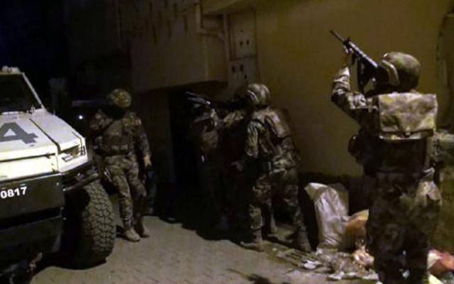 Adana'da El Kaide'nin haraç çetesi çökertildi! - Resim: 2