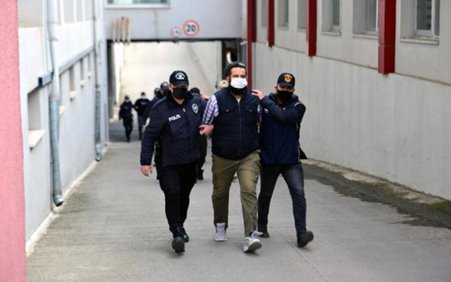 Adana'da El Kaide'nin haraç çetesi çökertildi! - Resim: 1