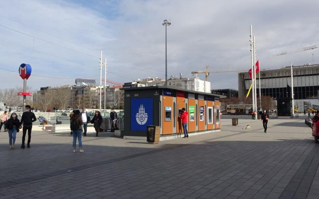 İBB getirip Taksim'in tam ortasına koydu! ATM’ler büyük tepki çekti - Resim: 0