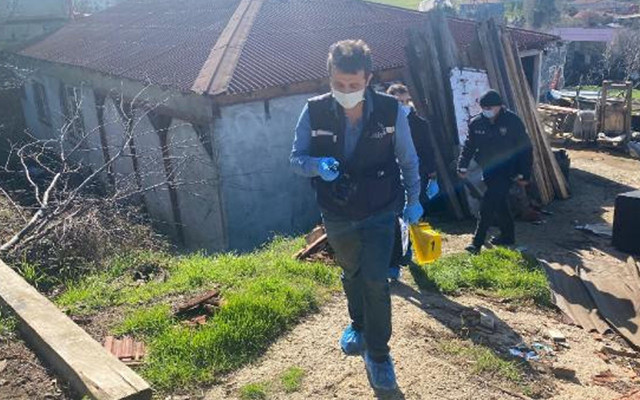 Pendik'te yengesine 'aldatma' şüphesiyle silahla ateş açtı - Resim: 0
