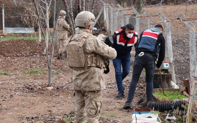 Denizli'de komanda destekli uyuşturucu operasyonu: 50'den fazla kişi gözaltında - Resim: 2