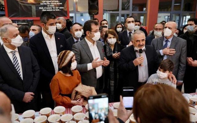 Ekrem İmamoğlu Kartal Cemevi’nde Hızır Orucu'nu açtı - Resim: 0