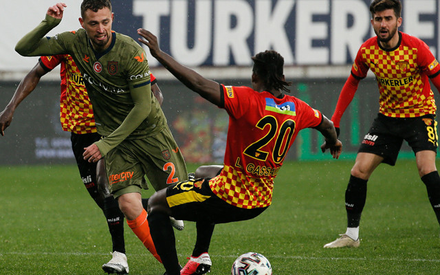 Göztepe'ye yenilen son şampiyon Başakşehir küme düşme hattına geriledi - Resim: 0