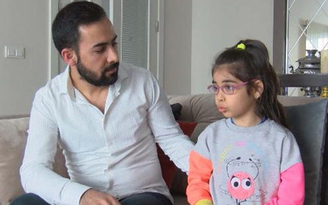 İstanbul'da 7 yaşındaki Elçin kör olma riskiyle karşı karşıya! 20 yaşına kadar vakti var - Resim: 1