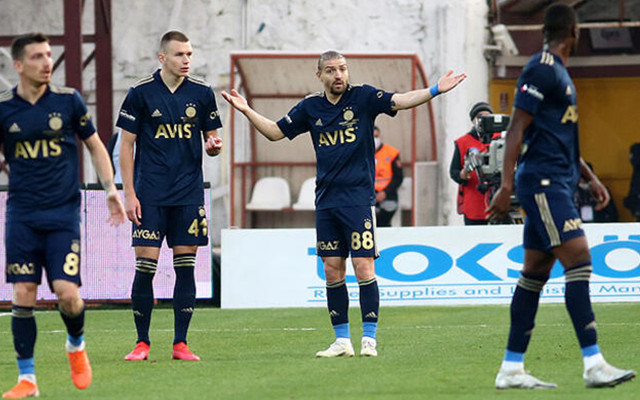 Erol Bulut neşteri vurdu! Yıldız oyuncu Trabzonspor maçında yok - Resim: 0