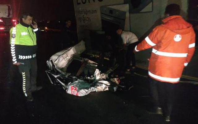 Osmaniye'de zincirleme trafik kazası: 1 kişi öldü 5 kişi yaralandı - Resim: 2