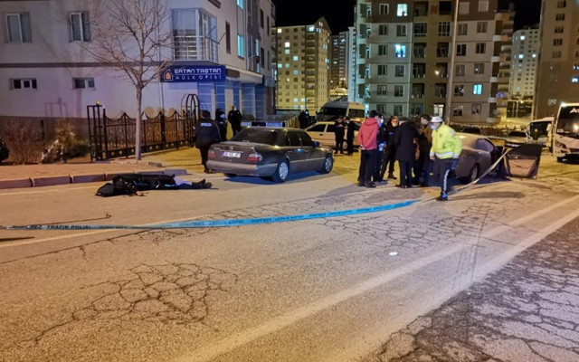 Kayseri Talas'ta feci kaza: 1 kişi öldü 5 kişi yaralandı - Resim: 1