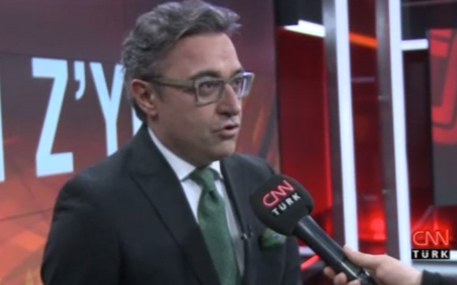 Ünlü sunucu Uğur Önver'e miras tuzağı! Onu kandıramadılar ama avukat paraları kaptırdı - Resim: 0