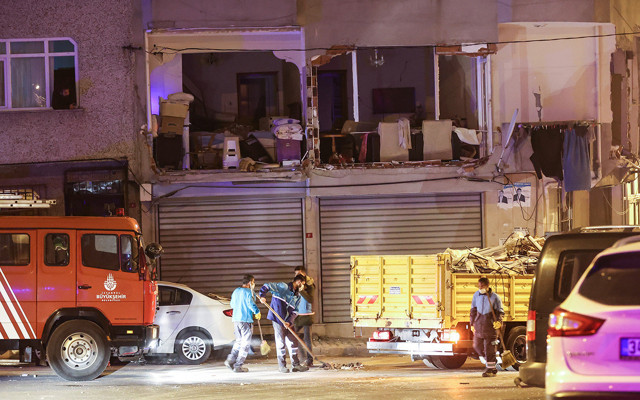 İstanbul Gaziosmanpaşa'da binada patlama - Resim: 0