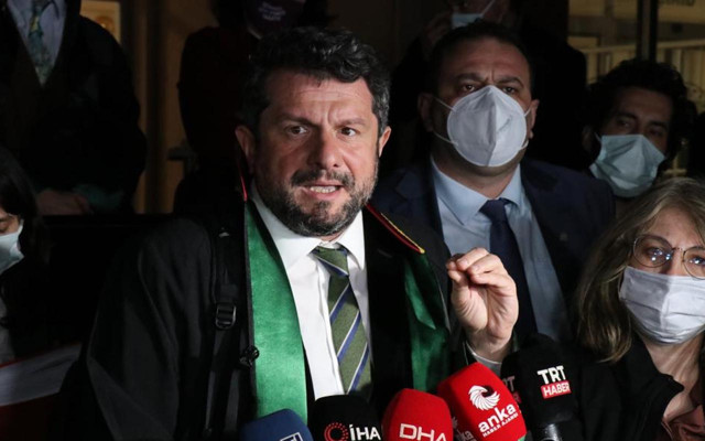 Havai fişek fabrikasında patlama davasında tansiyon yükseldi ölenlerin yakınları fenalaştı - Resim: 1