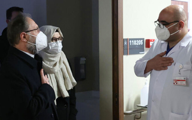 Diyanet İşleri Başkanı Prof. Dr. Ali Erbaş, taburcu oldu koronavirüse yakalanmıştı - Resim: 0