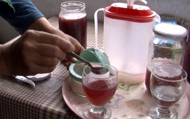 Balıkesir'de 1 yıldır tek vaka görülmeyen mahalle 'kızılcık hoşafı' sırrını gizlemiyor - Resim: 0