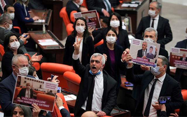 Nagehan Alçı'dan 'Gergerlioğlu' yazısı: Polis kata girecek ve kendisini alacak - Resim: 0