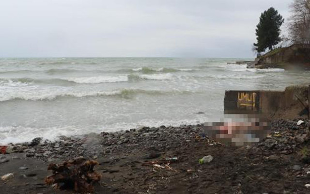 Düzce'de denizde kaybolan yaşlı adam Zonguldak'ta çıplak halde kıyıya vurdu - Resim: 1