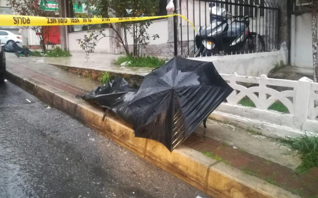 İzmir'de sokak ortasında ceset bulundu! Kimliği belirlendi - Resim: 0