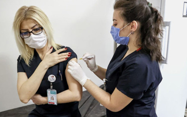 İstanbul'da üçüncü dalgaya girdik! Bilim Kurulu Üyesi Prof. Dr. Serap Yavuz korkuttu - Resim: 1