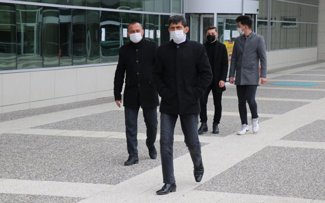 Bolu'da dayısını taş ve sopayla döverek öldürdü mahkeme ağır tahrik indirimi uyguladı - Resim: 1