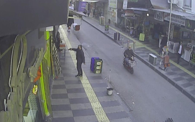 Mersin'de tartıştığı kişilerin babalarını kurşunladı - Resim: 1