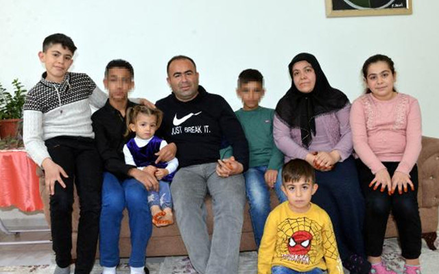 Öz anneleri üzerlerinde sigara söndürdü işkence yaptı! Koruyucu anne ise takdirlik - Resim: 0