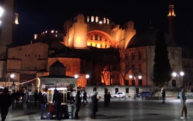 Ayasofya Camii'nde 87 yıl sonra Berat Kandili heyecanı - Resim: 2