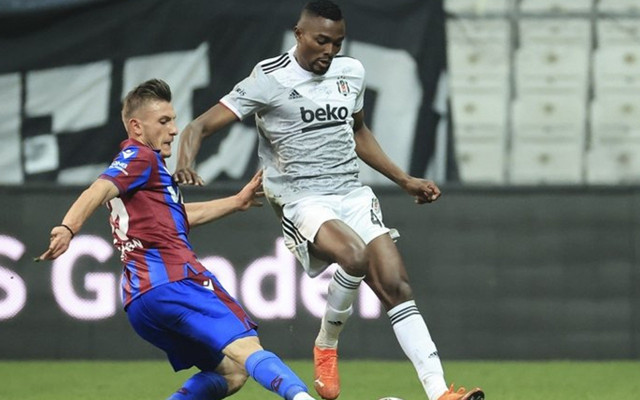 Beşiktaş'ta 2 isim yolcu! Fransa'dan sürpriz orta saha - Resim: 1