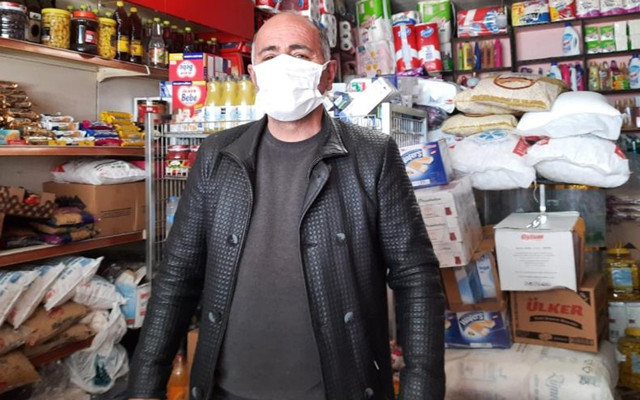 Gizemli hayırsever Bingöl'de esnafı gezdi vatandaşın 100 bin liralık veresiye borcunu ödedi - Resim: 1